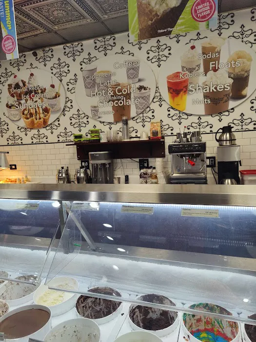 Kilwins Ice Cream - Chocolate - Fudge Picture 7
