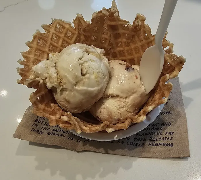 Jeni's Splendid Ice Creams Picture 9