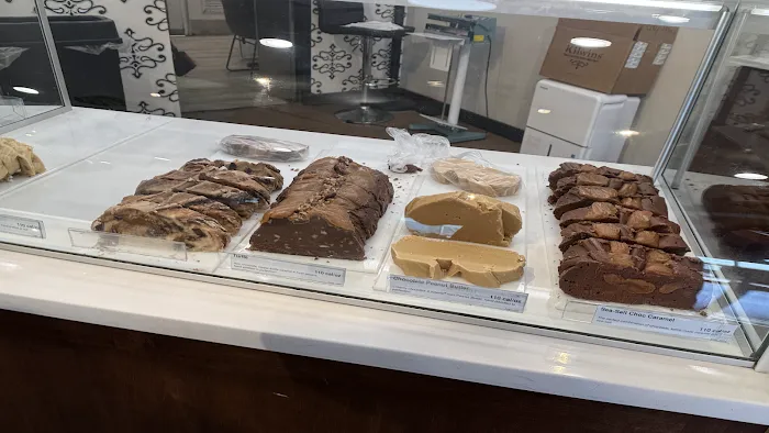 Kilwins Ice Cream - Chocolate - Fudge Picture 5