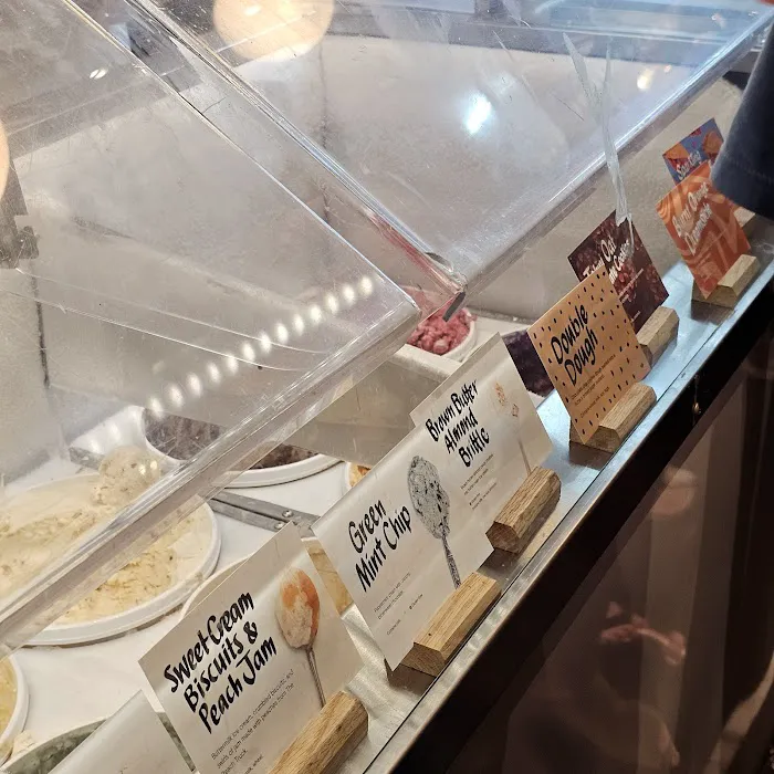 Jeni's Splendid Ice Creams Picture 5