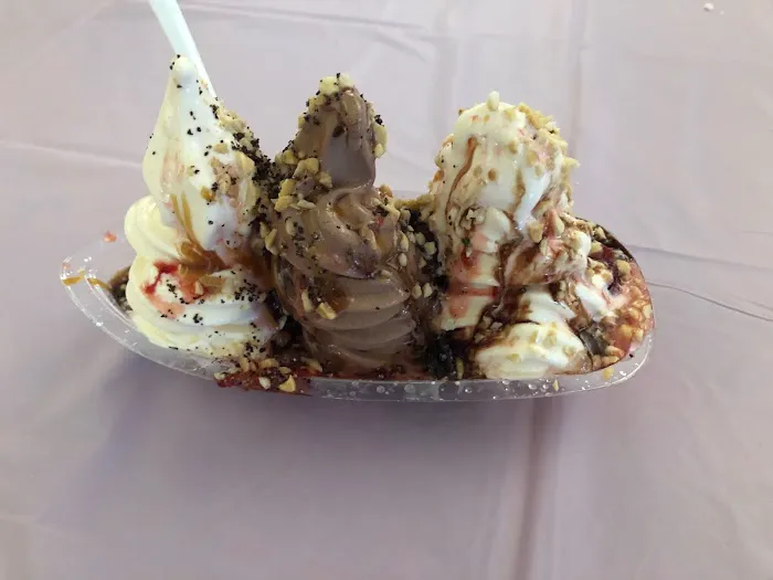 Big Bros Ice Cream Shop | Ice Cream Truck Chicago Picture 10