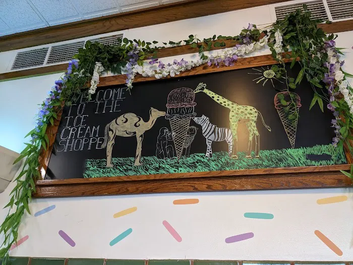 The Ice Cream Shoppe Picture 4