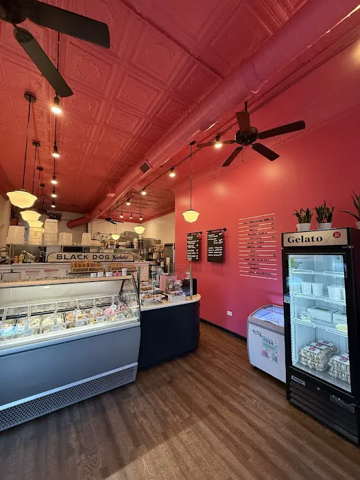 Black Dog Gelato Picture 9