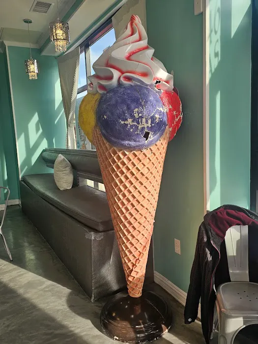 Shawn Michelle's Homemade Ice Cream Bronzeville Picture 8