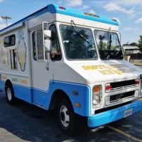 Chicago Freezer Ice Cream Truck / Chicago Freezer Ice Cream Shop ico