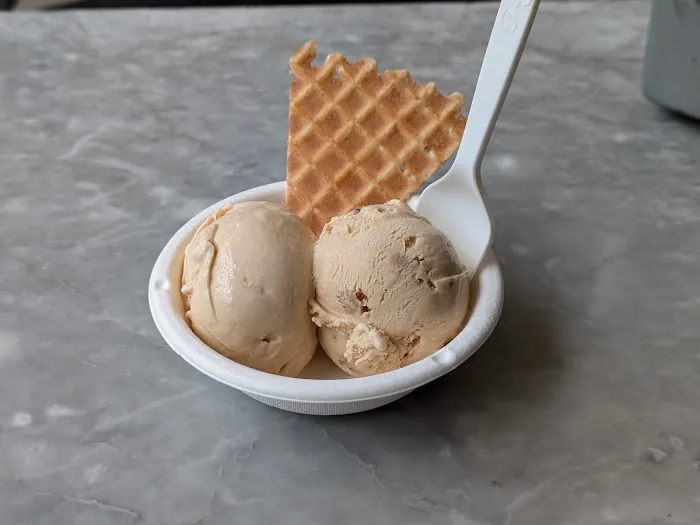 Jeni's Splendid Ice Creams Picture 3