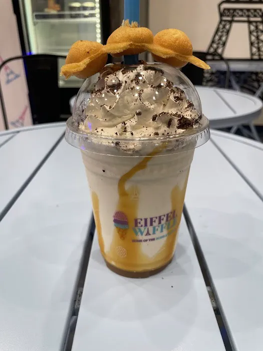 Eiffel Waffle - Wicker Park Picture 5