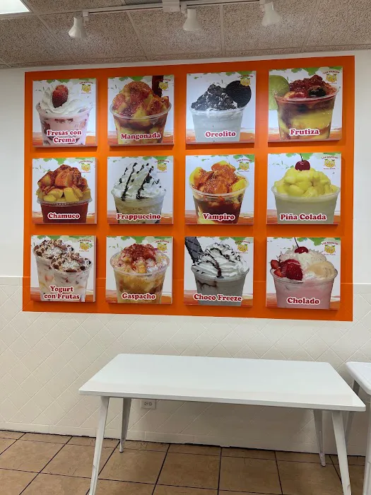 Los Mangos Neveria Y Fruteria Picture 3
