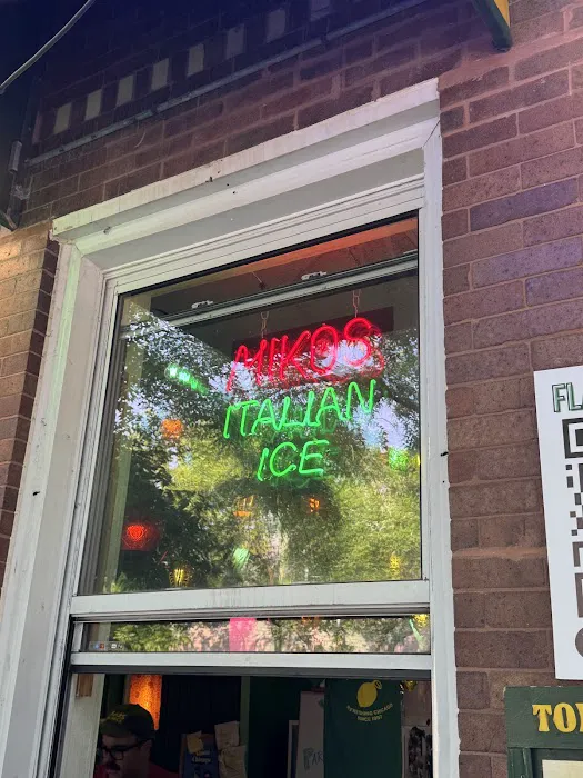 Miko's Italian Ice (Logan Square) Picture 4
