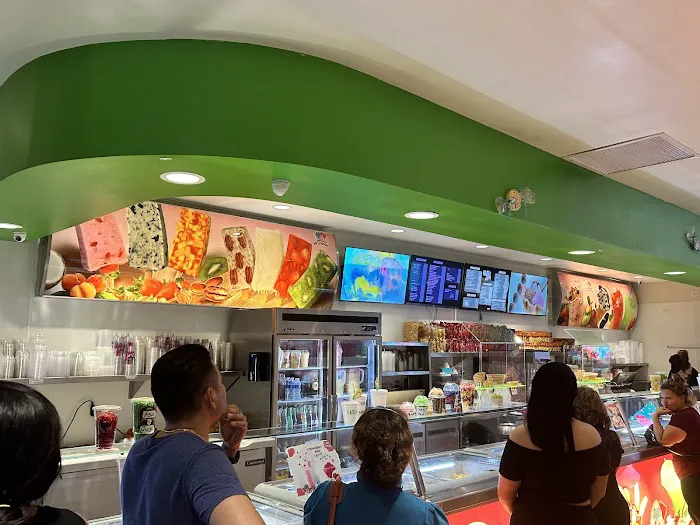 La Michoacana Premium East Side-Chicago Picture 1