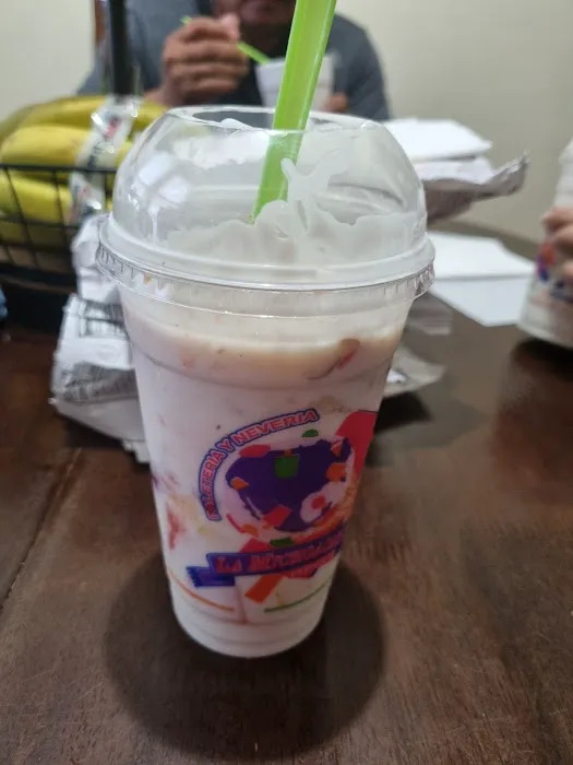 La Michoacana Premium East Side-Chicago Picture 8