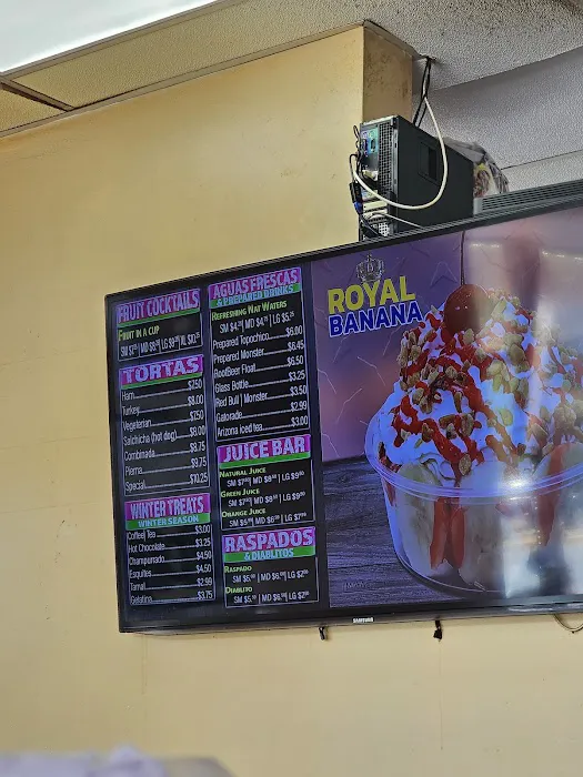 La Michoacana Ice Cream Shop Picture 7
