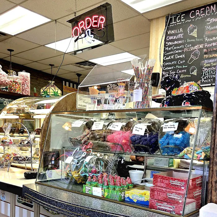 Margie's Candies Picture 9