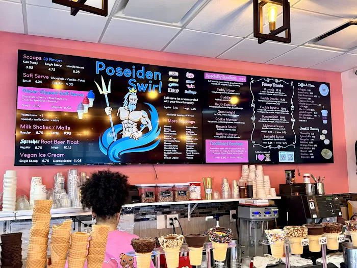 Teddy's Ice Cream Picture 9