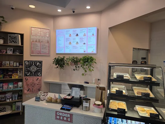 Vaca’s Creamery Picture 6