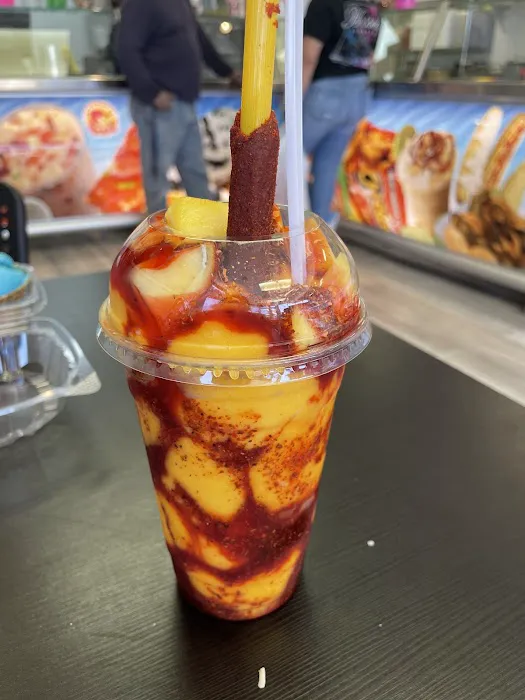 Paleteria y Neveria La Michoacana Fresa Picture 3