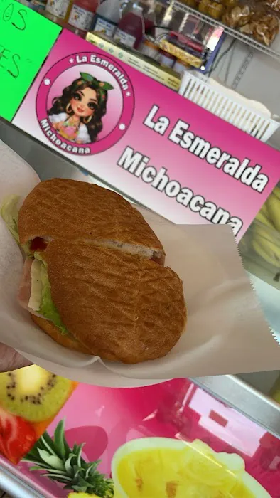 La Esmeralda Michoacana Picture 2