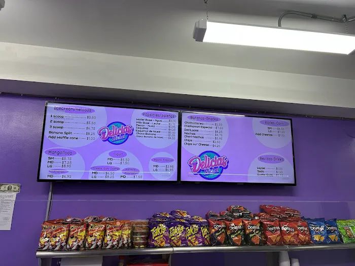 Las Delicias Michel Ice Cream Shop Picture 5