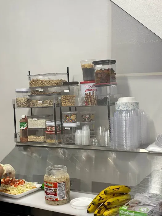 Las Delicias Michel Ice Cream Shop Picture 8