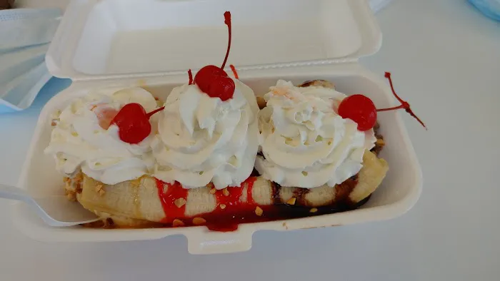 Ohana Ice & Treats Picture 6