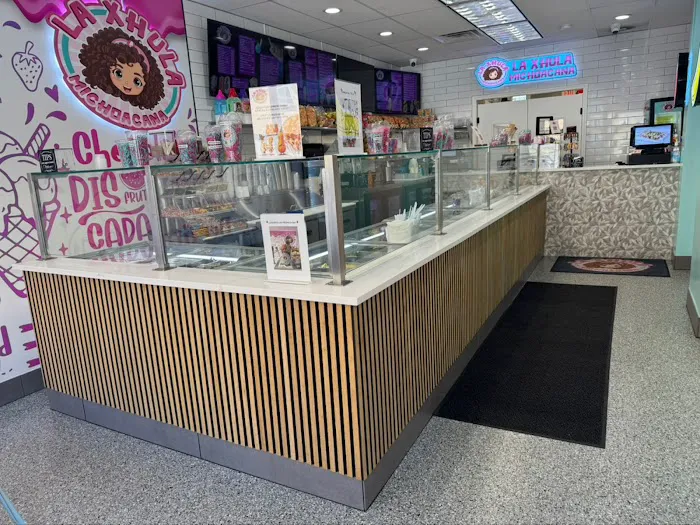 La Xhula Michoacana Ice Cream Shop Picture 2