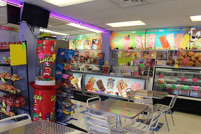 Fruityland Ice Cream Picture 2