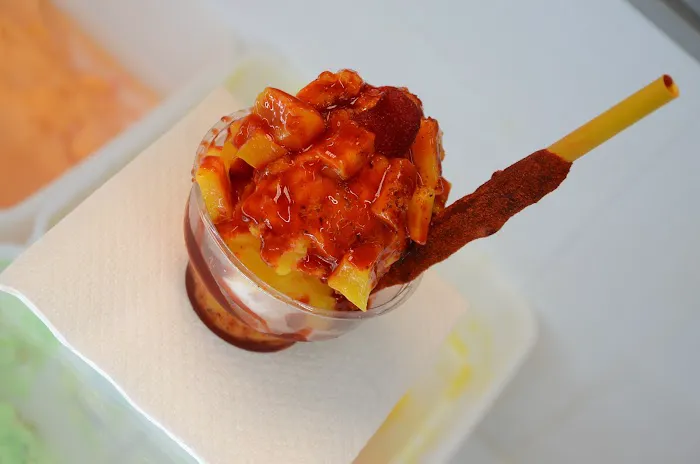 Lilys mexican candy and icecream shop Picture 2