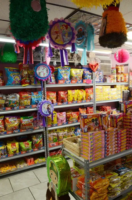 Lilys mexican candy and icecream shop Picture 9