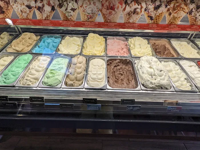 Cold Stone Creamery Picture 10