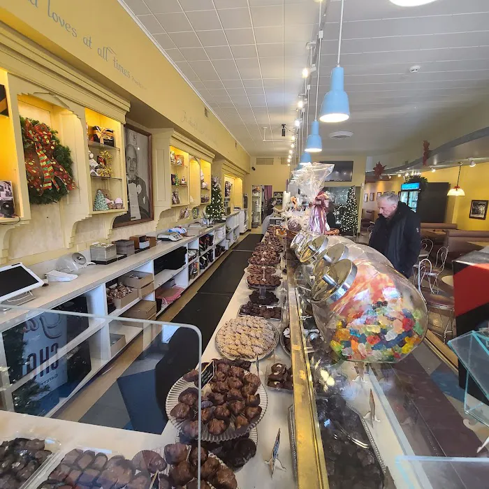 Gayety's Chocolates & Ice Cream Picture 6