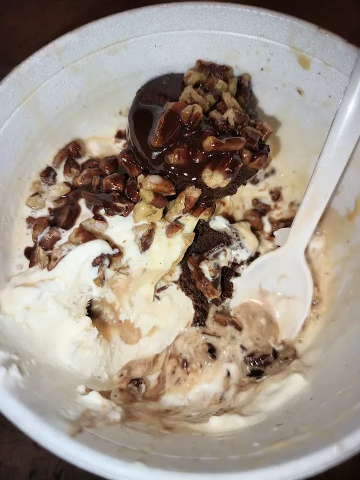 Gayety's Chocolates & Ice Cream Picture 5
