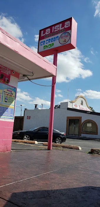 La Isla Michoacana Ice Cream Shop Picture 2