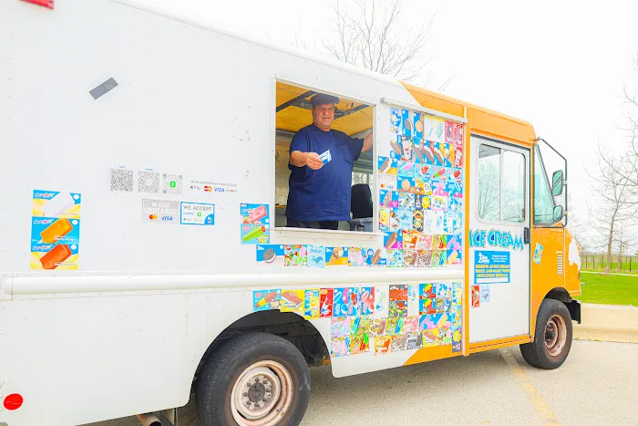 ICE CREAM TRUCKS GROUP Picture 7