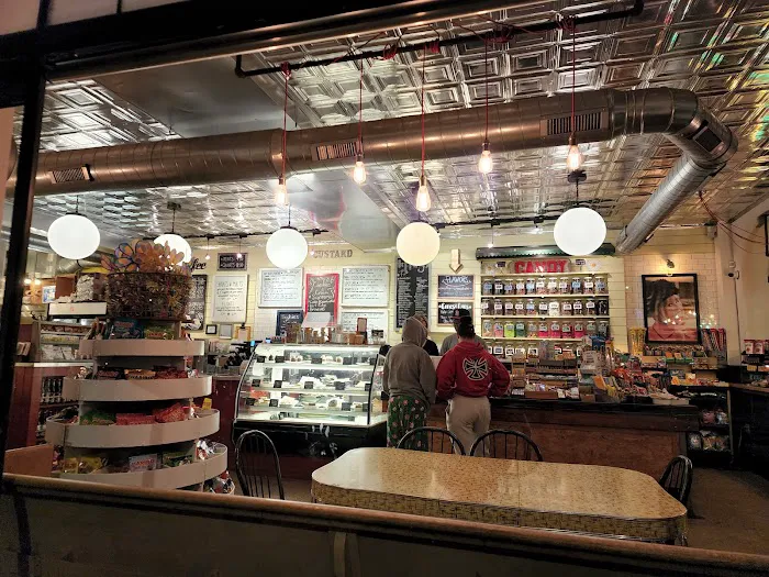 Lickity Split Frozen Custard & Sweets LLC Picture 3