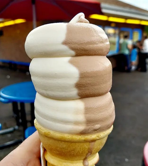 Dairy Star Ice Cream of Lincolnwood Picture 6