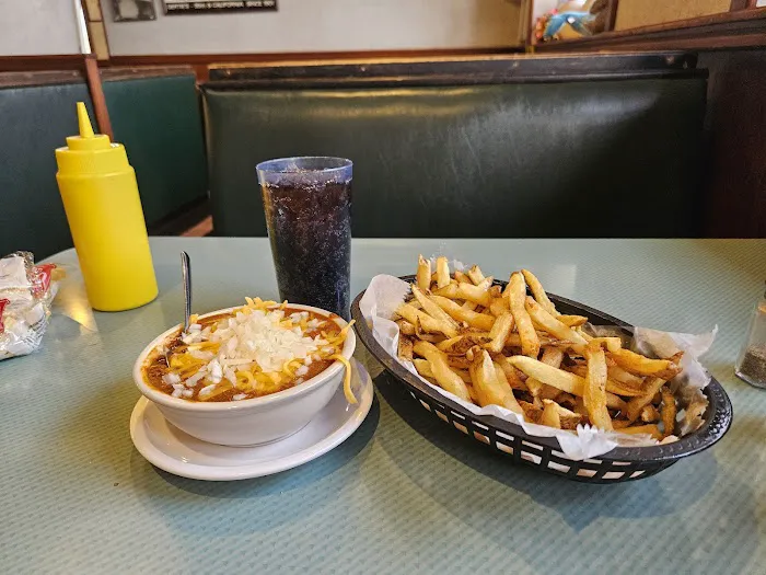 Lindy's Chili & Gertie's Ice Cream Picture 7