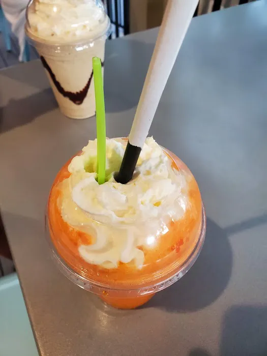 The Counter Ice Cream & Italian Ice Picture 7