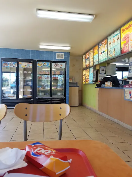 Dairy Queen (Treat) Picture 8