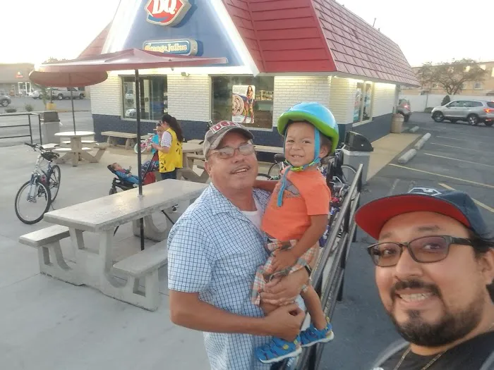 Dairy Queen (Treat) Picture 10