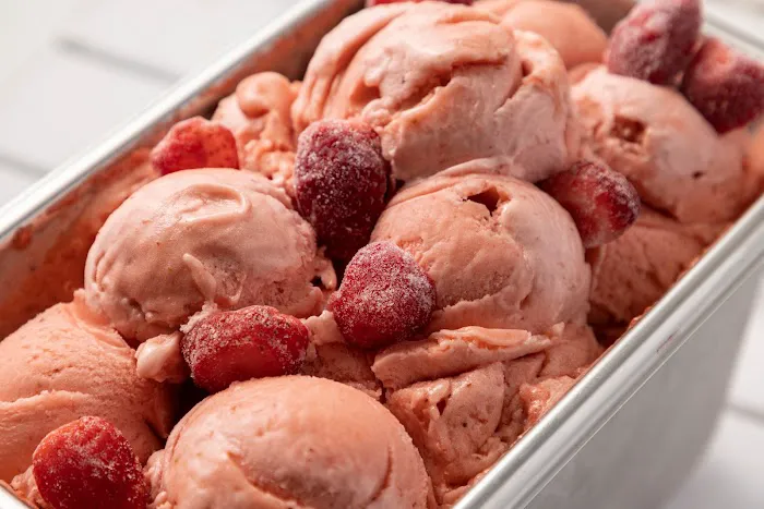 Mastic Gelato Picture 6