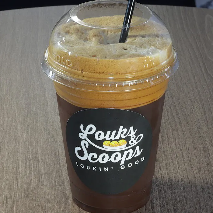 Louks & Scoops Picture 5