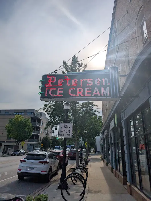 Petersen's Ice Cream Picture 6