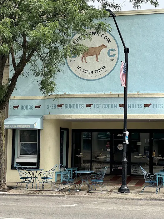 The Brown Cow Ice Cream Parlor Picture 6