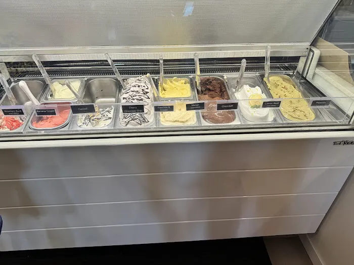 Loopie & Nato's Gelato Picture 2