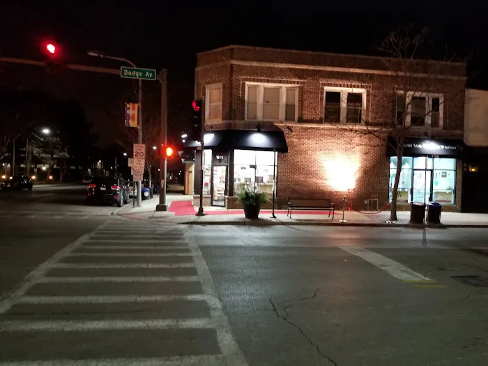 C&W Market and Ice Cream Parlor Picture 8
