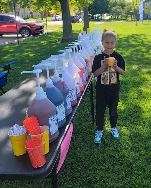 Andyn's Snowcones Picture 3