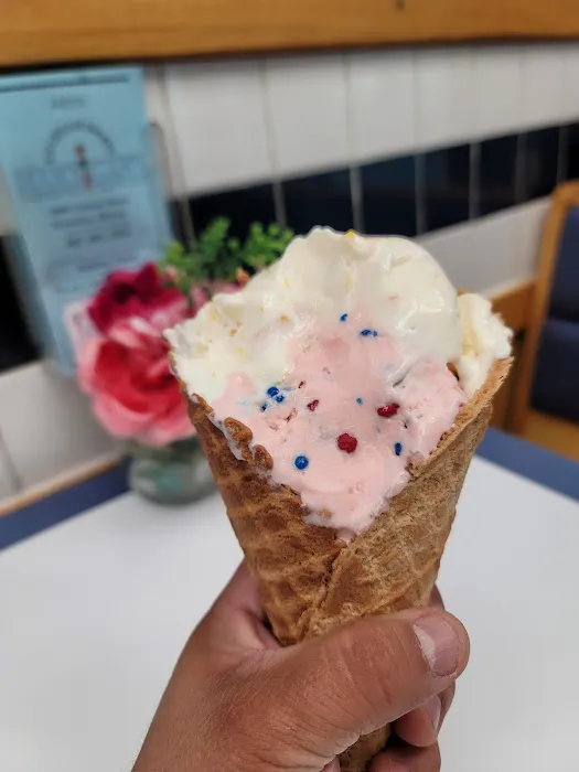 Hartigan's Ice Cream Shoppe Picture 7