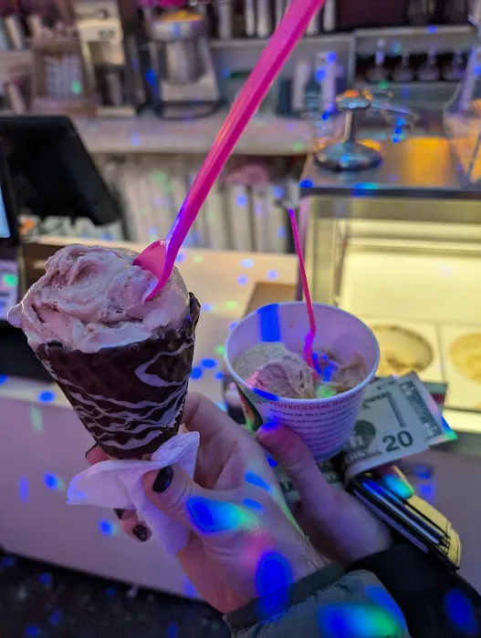 Chocolate Shoppe Ice Cream Picture 8