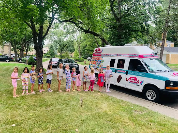 Scream Ice Cream Truck Picture 2