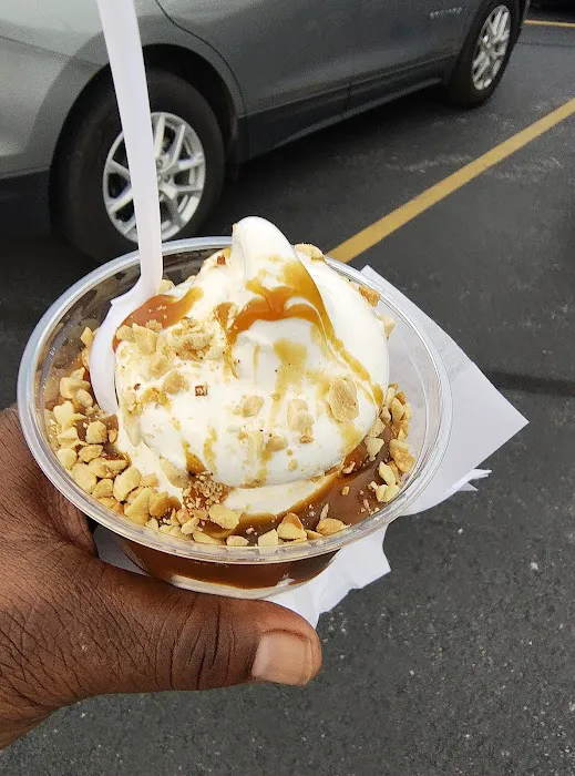 Zarlengo's Soft Serve Picture 4